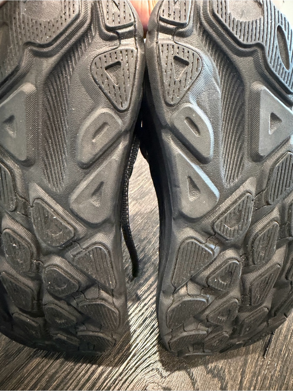 Hoka Clifton One9 Sneaker in Black / Carbon Black Mens 8 women’s 9 - Picture 10 of 10